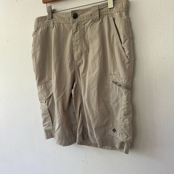 Columbia Cargo Shorts Mens Size 30 Khaki Hiking Pockets Outdoor Inseam Size 10 - Picture 2 of 5